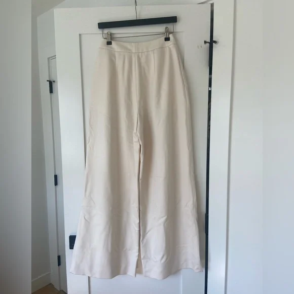 KOTN Women’s Plaza Trouser NWT - Picture 4 of 9